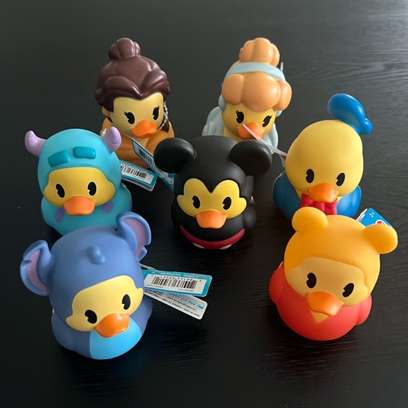 Disney Duckalooze Set of 7 - Picture 1 of 1